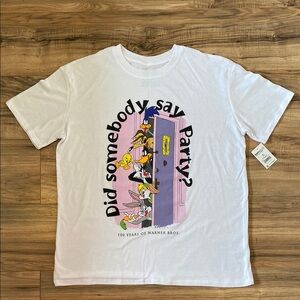 New Warner Bros Did Somebody say Party? Tee